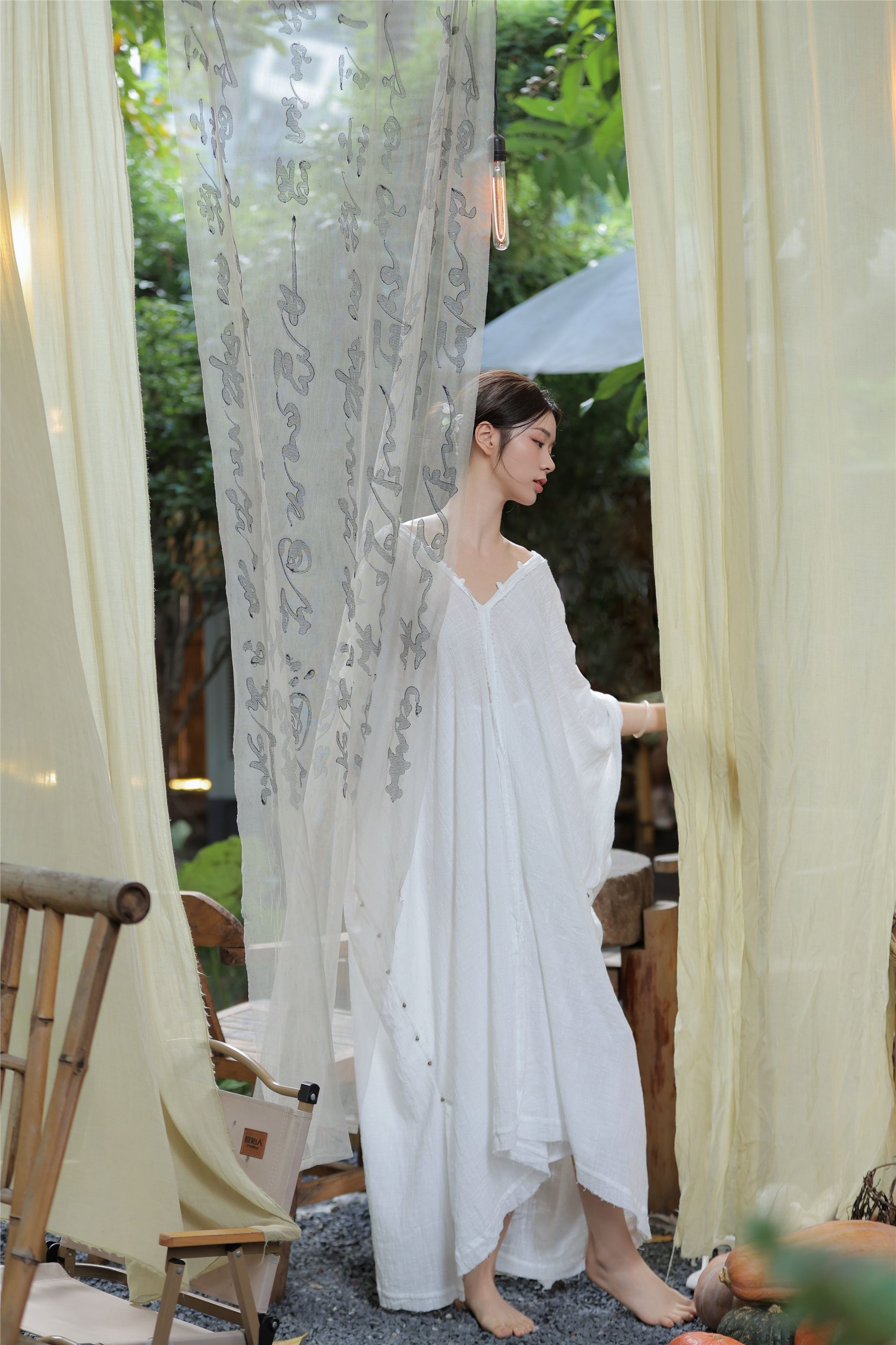 YITUYU艺图语 2025.01.30 画船听雨眠 板板酱